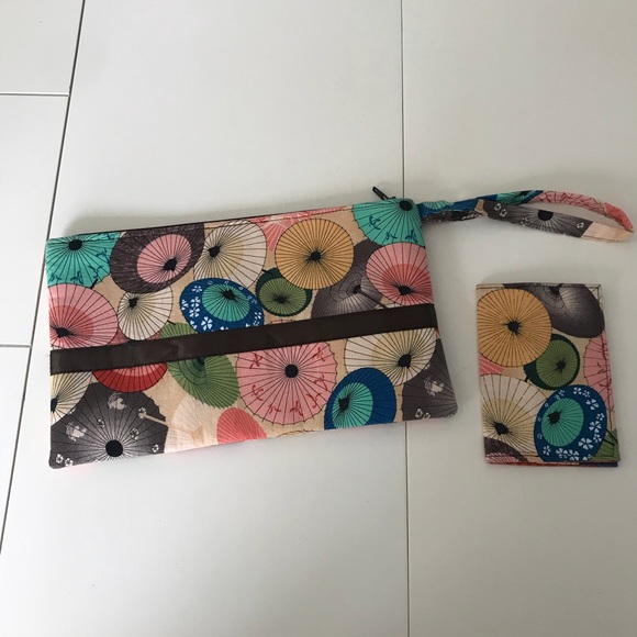 Graceful Goods - Wristlet and Card Holder - Picture 3 of 6